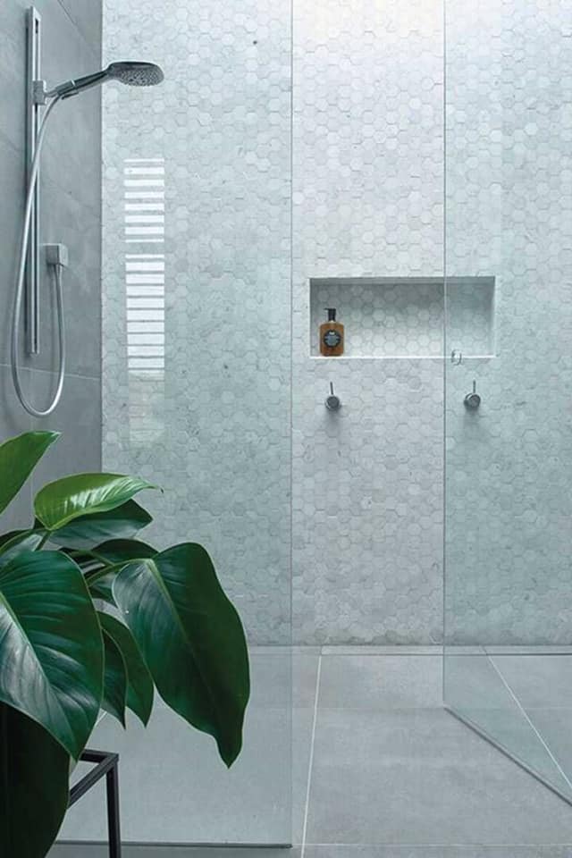 浴室淋浴間壁面的設計